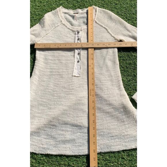 Free People Ivory Mountain Song Henley Sheer Tunic Sweater sz S - Picture 5 of 7